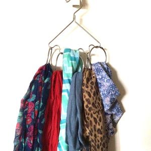 Chrome Metal 5-Loop Storage Organizer Hanger